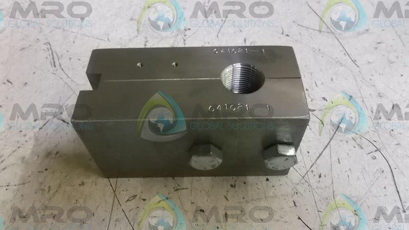 FISHER 21A7470X012 BRACKET *NEW NO BOX *