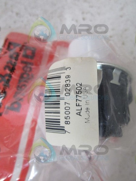 PASS & SEYMOUR ALF77502 LAMP HOLDER * NEW IN FACTORY BAG *