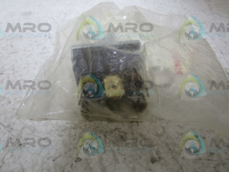 MCGILL 0121-0014 TOGGLE SWITCH * NEW IN FACTORY BAG *
