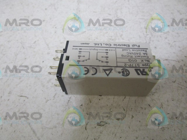 FUJI ELECTRIC ST7P-2 TIMER RELAY 0-0.8 SEC * NEW IN BOX *