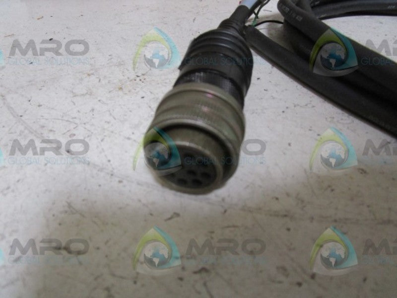 ALLEN BRADLEY 1326-CFU-15 COMMUNICATION CABLE * NEW IN BOX *