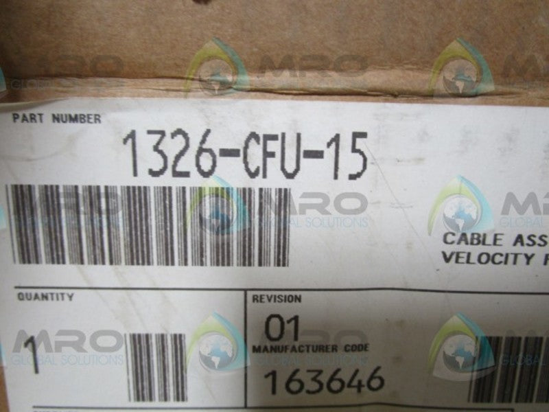 ALLEN BRADLEY 1326-CFU-15 COMMUNICATION CABLE * NEW IN BOX *