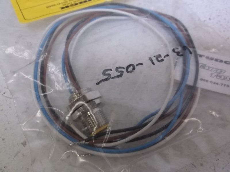LOT OF 2 TURCK FS 4.4-0.5/18.25 EUROFAST RECEPTACLE *NEW IN A BAG*