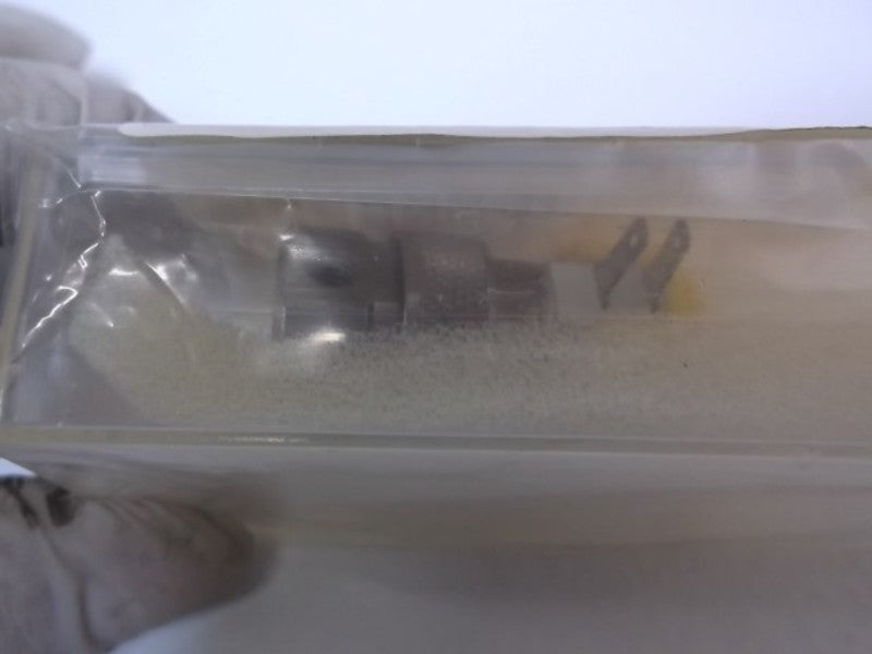 ABB 101935-201 AIR SOLENOID * NEW IN FACTORY BAG *