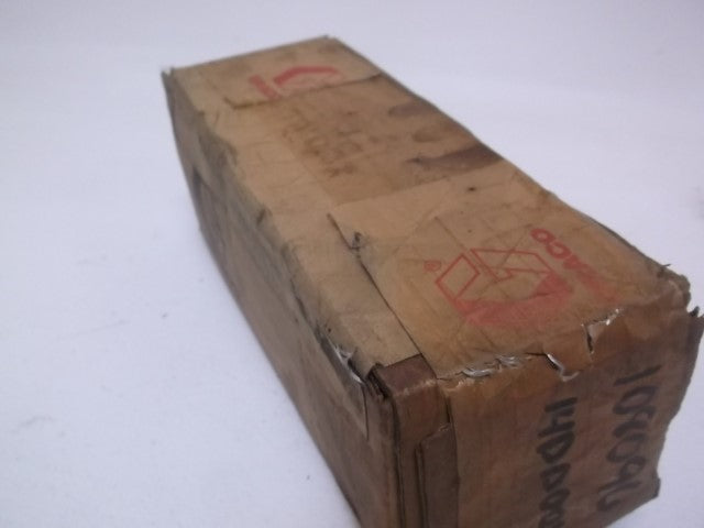 GRACO 224040 VALVE RUNAWAY 3/4" NPT * FACTORY SEALED *