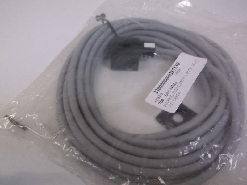 FESTO 30933 PLUG SOCKET W/CABLE * FACTORY BAG *