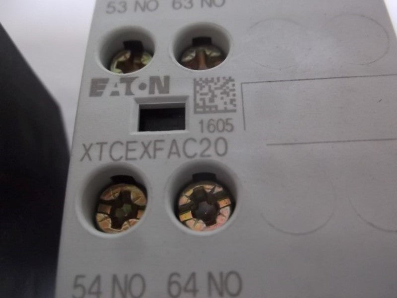 LOT OF 4 EATON XTCEXFAC20 CONTACTOR ACCESSORY FRONT AUX *NEW IN BOX*