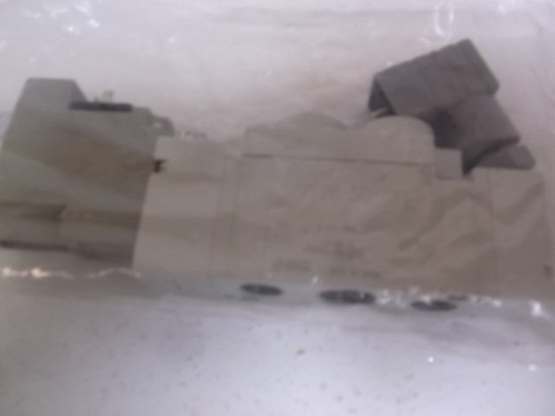 SMC SY7120-5D-02T SOLENOID VALVE PT * FACTORY BAG *