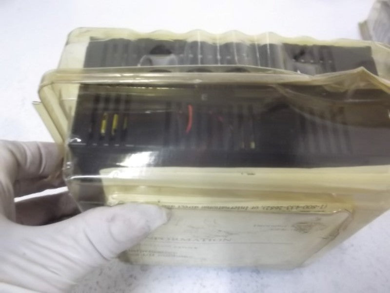 FANUC IC693PWR321-T POWER SUPPLY 120/240VAC * NEW *