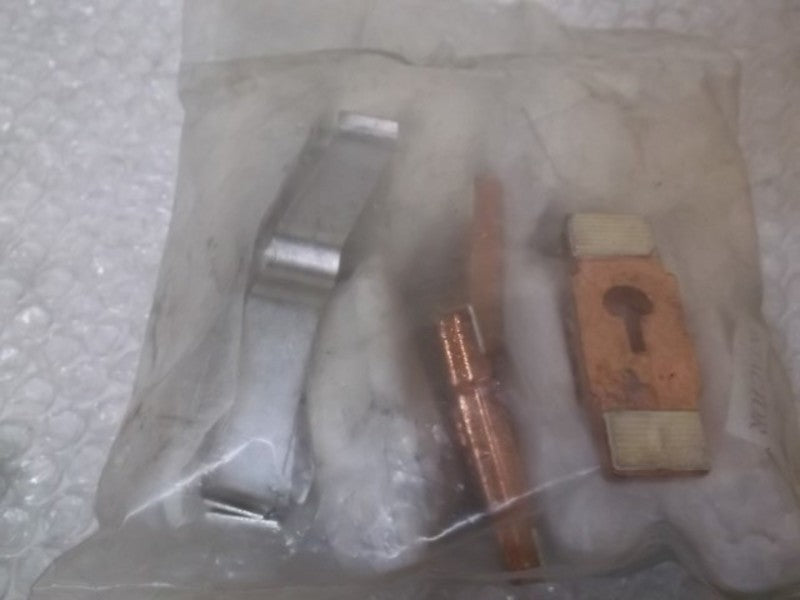 CK-EH-370 CONTACT KIT 3 POLE * NEW IN A BAG *