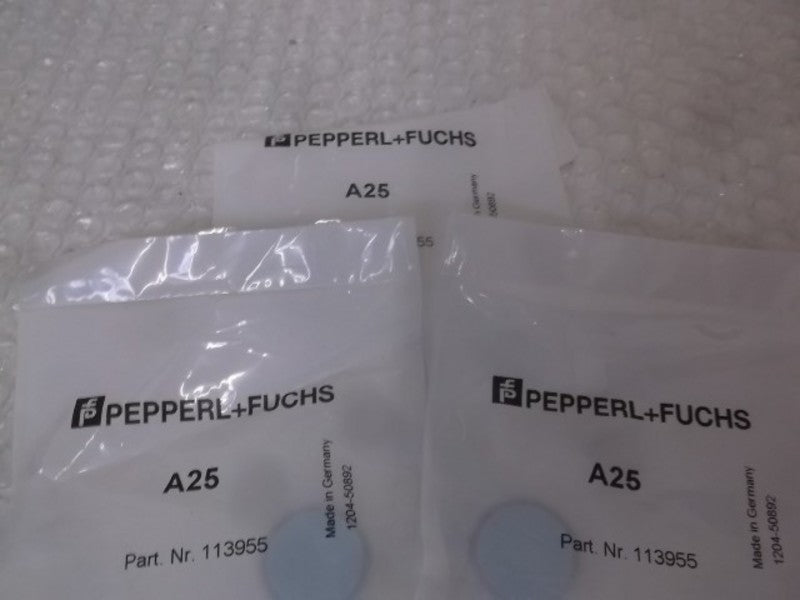 LOT OF 3 PEPPERL+FUCHS 113955 PHOTO AUTOMATION REFLECTOR *NEW IN FACTORY BAG*