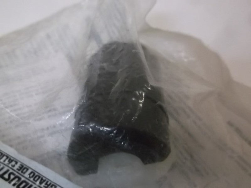 LEVITON 165-00ML2-00P TWIST LOCK PLUG MIDGET * FACTORY BAG *