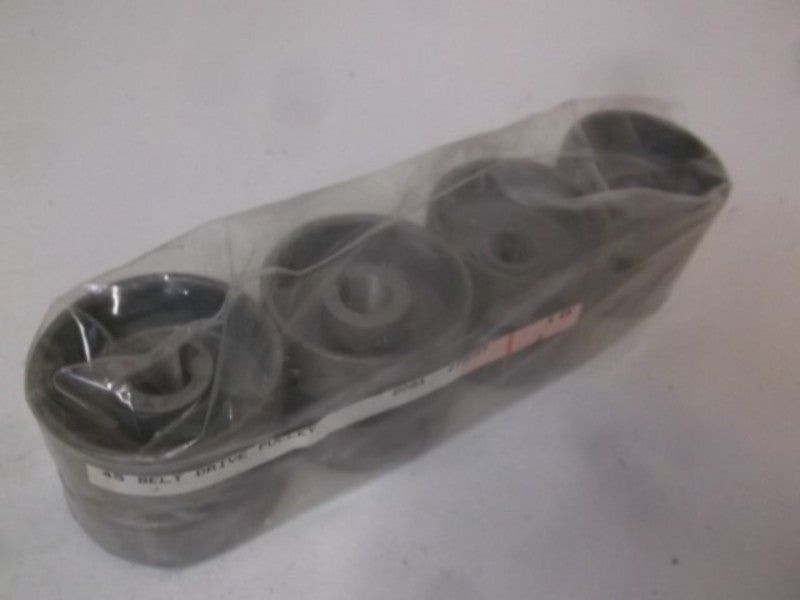 INDUSTRIAL MRO 275047 (LOT OF 4) BELT DRIVE PULLEY * NEW IN A BAG *