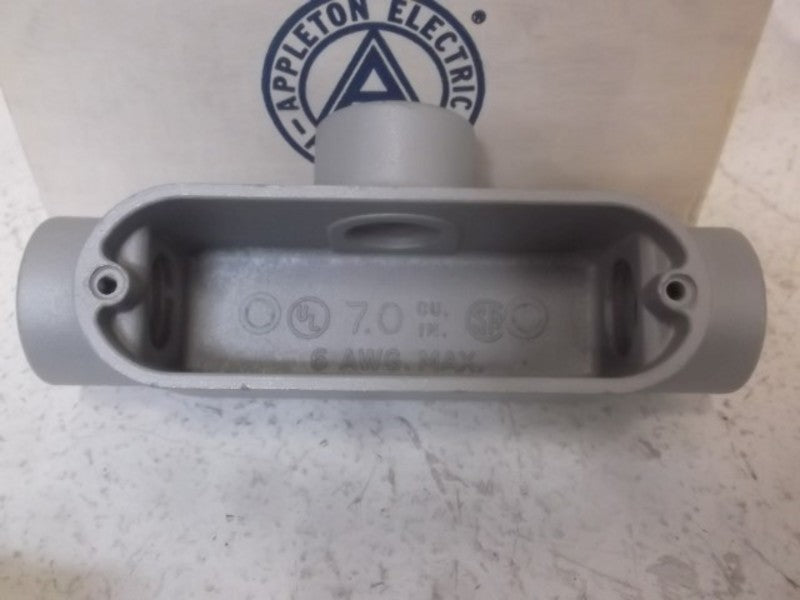 LOT OF 5 APPLETON T75-A CONDUIT BODY T CONNECTION *NEW IN BOX*