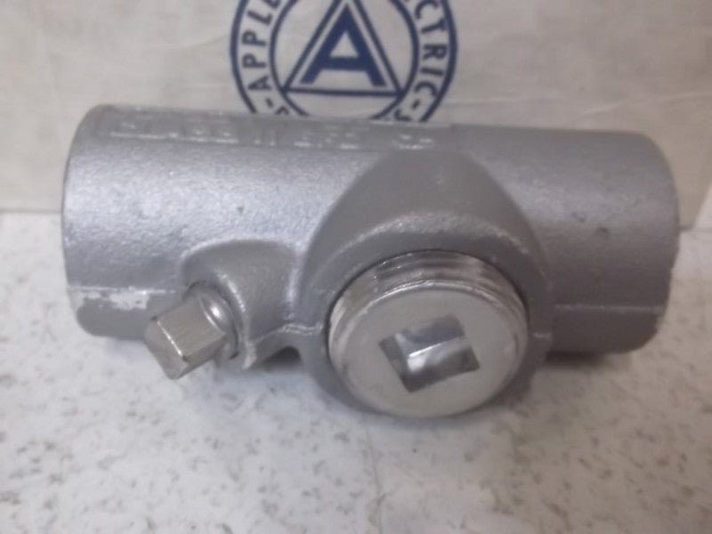 LOT OF 3 APPLETON EYF100-A ALUMINUM 1" SEALING FITTING *NEW IN BOX*
