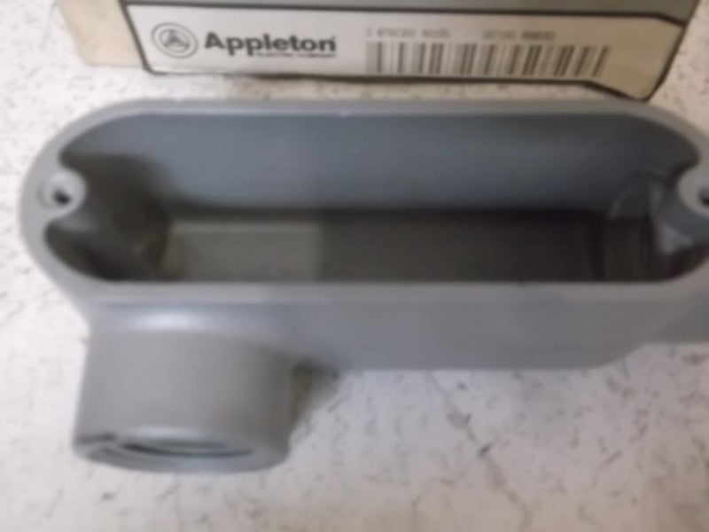 LOT OF 5 APPLETON LR75-A ALUMINUM 3/4" FORM 8S UNILETS *NEW IN BOX*