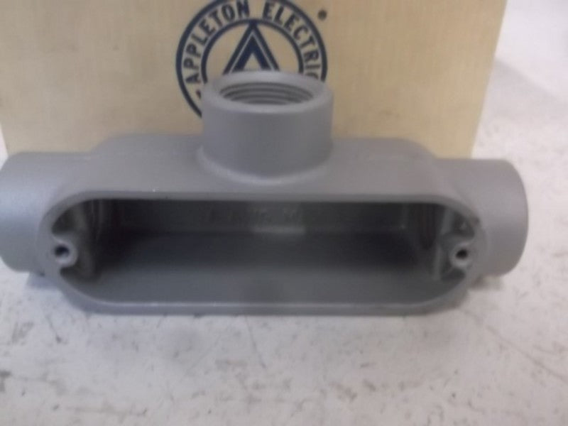 LOT OF 4 APPLETON T75-A CONDUIT BODY T CONNECTION 3/4" ALUMINUM *NEW IN BOX*