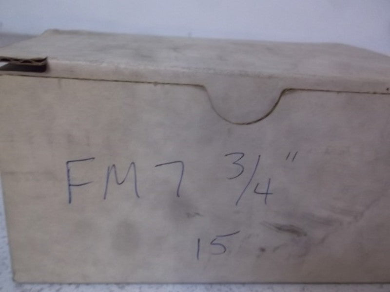 LOT OF 15 APPLETON FM7 CONDUIT BODY GRAYLOY 3/4" *NEW IN BOX*