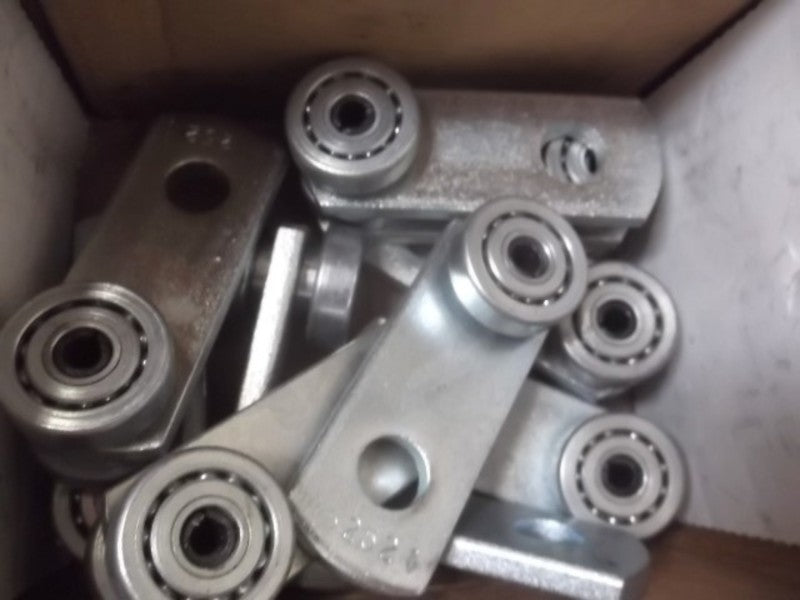 LOT OF 10 POWER STRUT PS2521 EG 2-WHEEL TROLLEY  *NEW IN BOX*