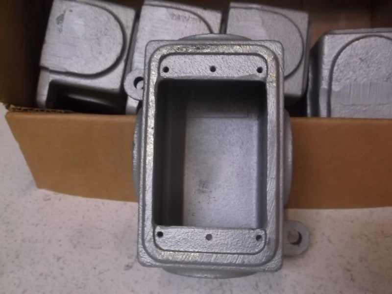 LOT OF 5 APPLETON FDB-1L 1-GANG FD BOXES THICK WALL *NEW IN BOX*