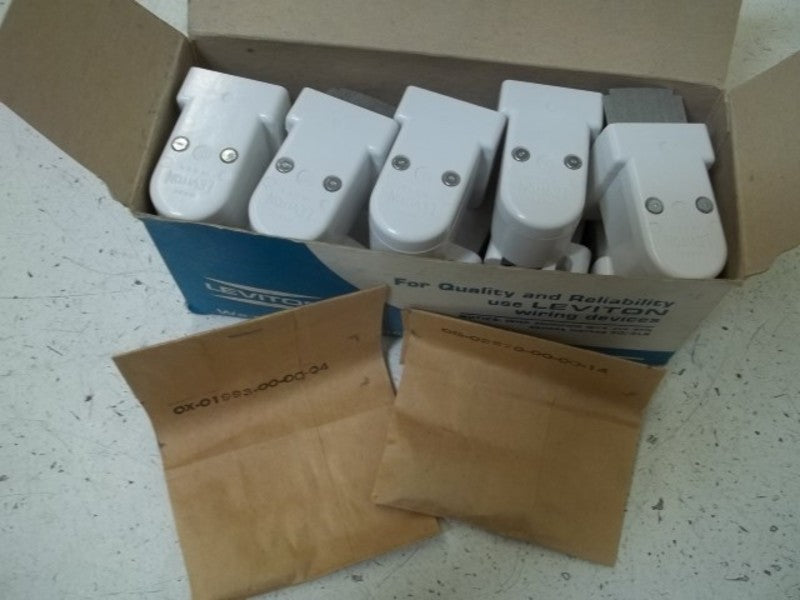 LOT OF 10 LEVITON 467 FLOURESCENT PEDESTAL LAMPHOLDER *NEW IN BOX*