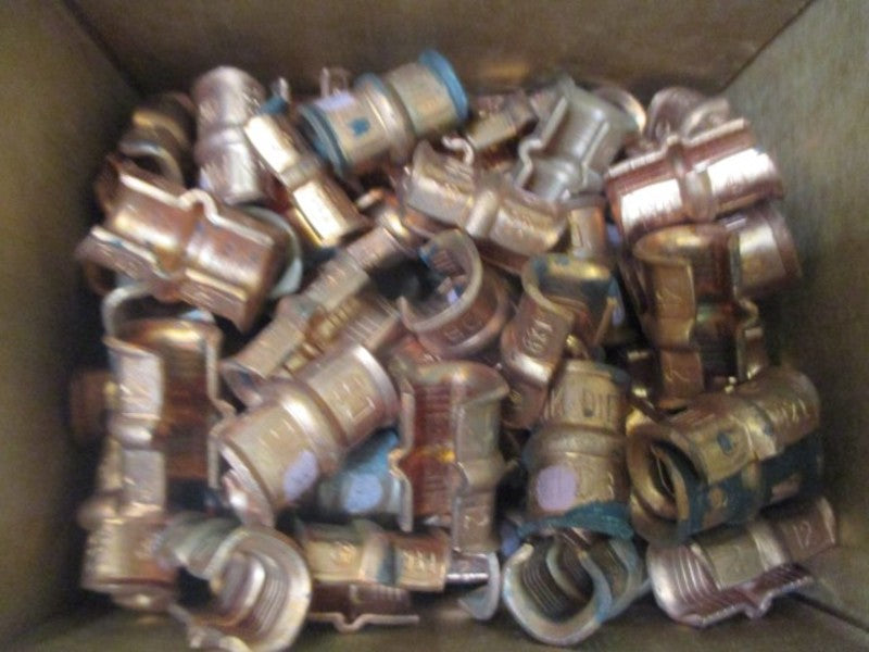LOT OF 94 THOMAS & BETTS 54730 COLOR KEYED PRESSURE CONNECTOR * NEW IN BOX *