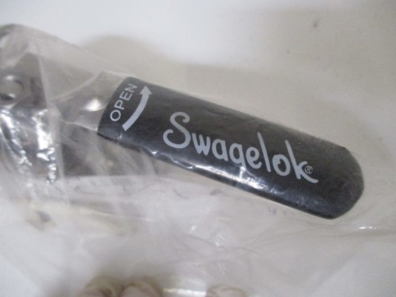 SWAGELOK SS-63TS12-JL SS 3-PIECE BALL VALVE LOCKING HANDLE * NEW FACTORY BAG *