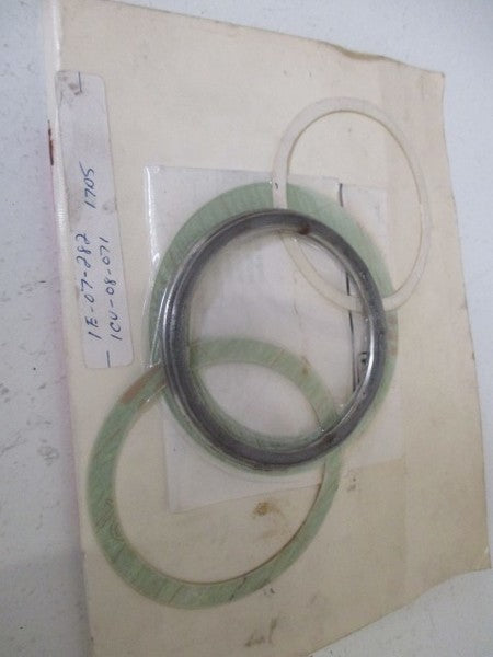 FISHER RGASKETX032 GASKET KIT DESIGN E * ORIGINAL PACKAGE *