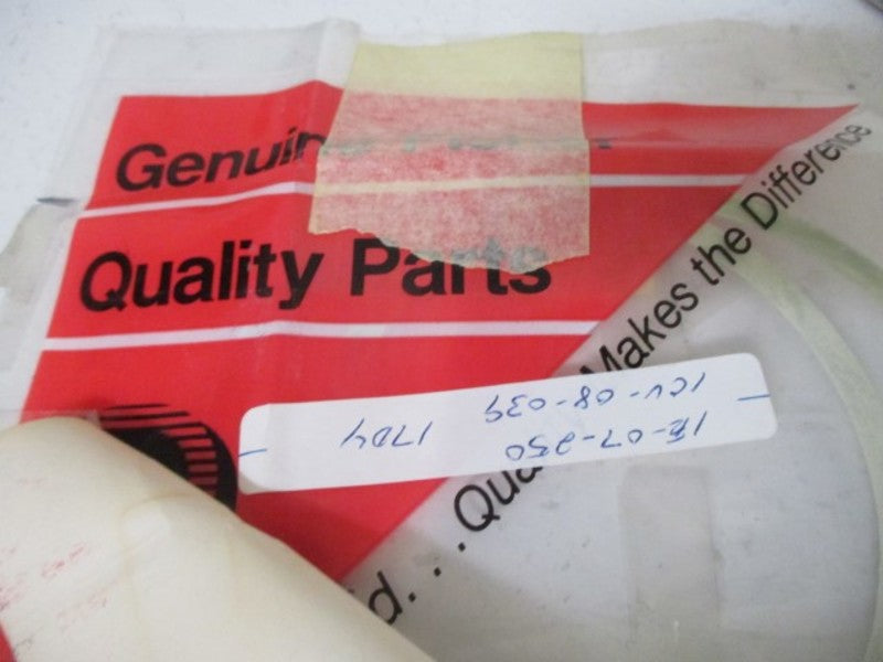 LOT OF 2 FISHER 1R3481X0102 GASKET TO 302F *NEW IN A BAG*