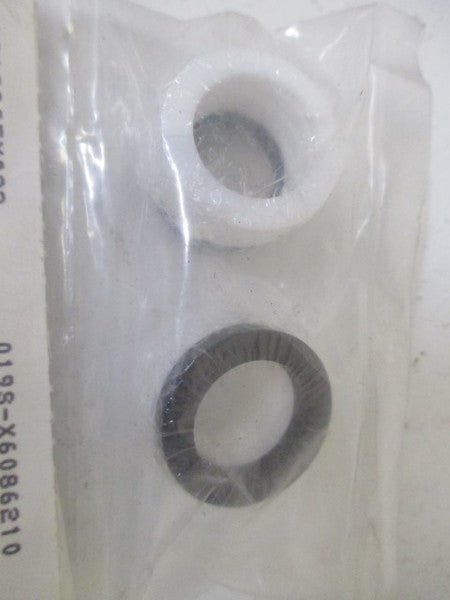 LOT OF 2 FISHER 12A8995X022 PACKING SET TFE-CARBON/TFE *NEW NO BOX*