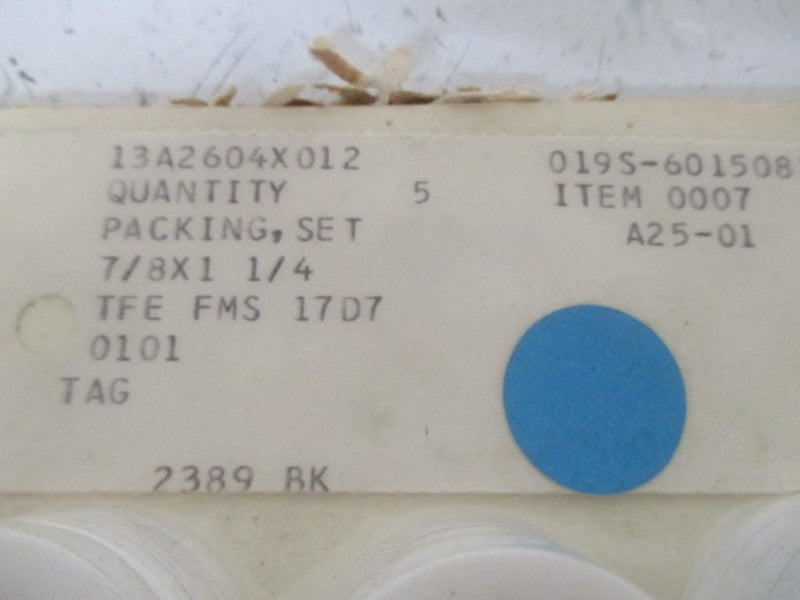 LOT OF 5 FISHER 13A2604X012 PACKING SET *NEW NO BOX*
