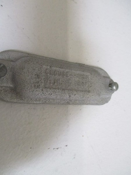 LOT OF 26 CROUSE-HINDS 180F COVER 1/2" *NEW NO BOX*