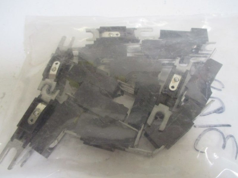 LOT OF 15 310821 CONNECTORS *NEW IN A BAG*