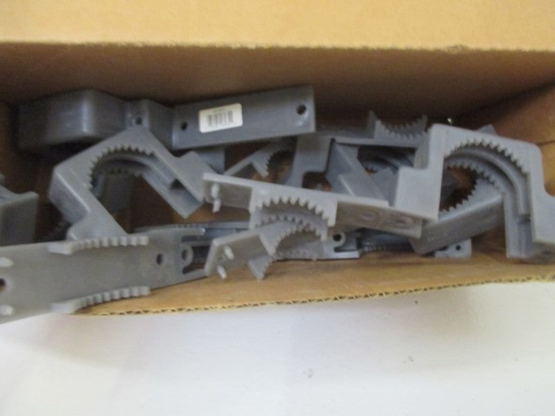 LOT OF 9 CARLON E978GC-CAR TWO HOLE SNAP STRAP *NEW IN BOX*