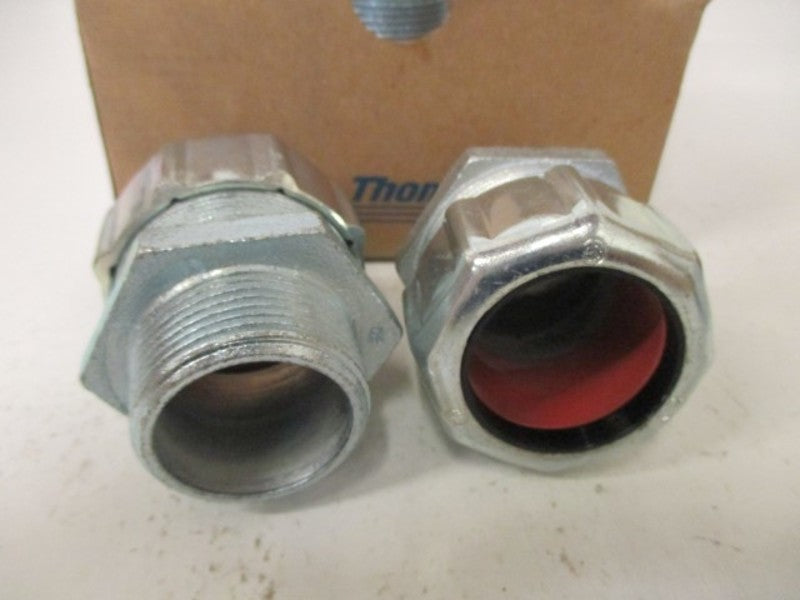 LOT OF 5 THOMAS&BETTS 2557 1-1/4" STRAIN RELIEF CONNECTOR STRAIGHT *NEW IN BOX*