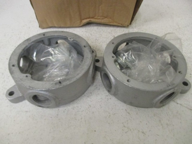LOT OF 2 CROUSE-HINDS GRFX219 OUTLET BOX *NEW IN BOX*