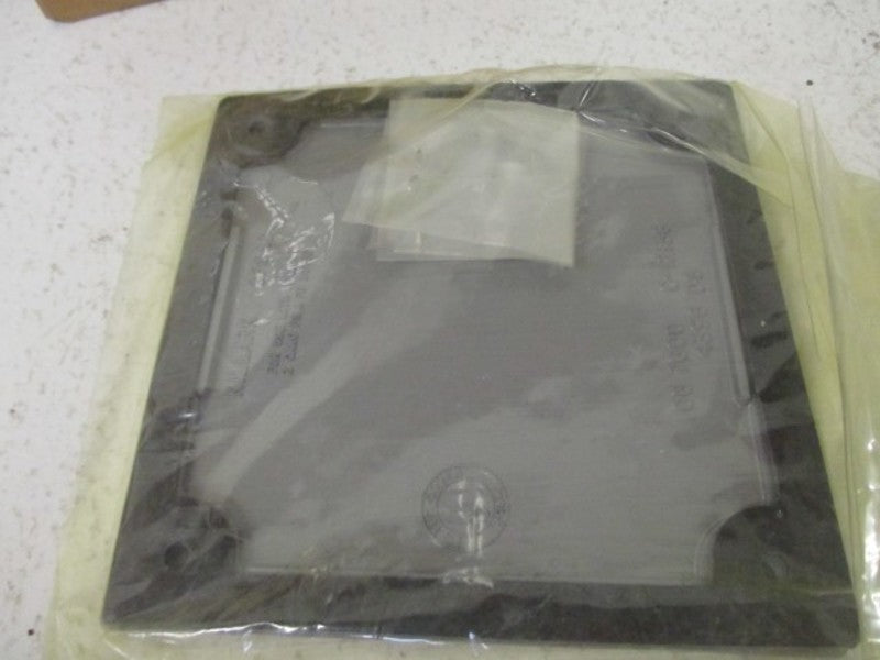 LOT OF 4 HUBBELL 2FSBC ALUMINUM BLANK COVER 2 GANG *NEW IN BOX*