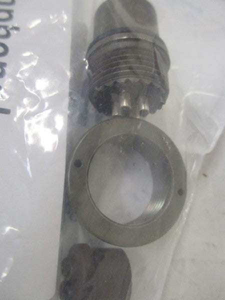 AMPHENOL U10-584185-143 * NEW IN FACTORY BAG *