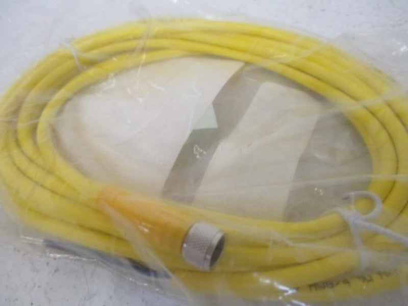 TURCK PKG4M-4 MOLDED CORDSET * NEW IN FACTORY BAG *