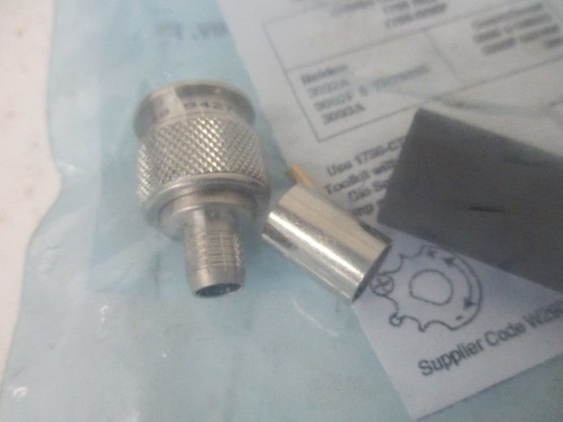 ALLEN BRADLEY 1786-TNCL10 SER A CONNECTOR PLUG * NEW IN FACTORY BAG *