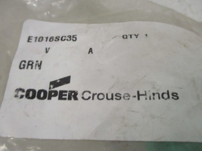 CROUSE-HINDS E1016SC35 RECEPTACLE COVER SNAPBACK * NEW IN FACTORY BAG *