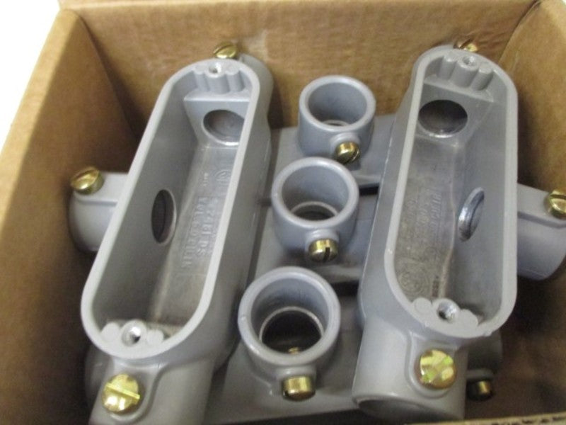 LOT OF 5 KILLARK TWOT-2 CONDUIT BODY THINWALL 3/4" *NEW IN BOX*