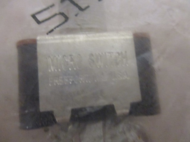MICROSWITCH 511TS1-7 TOGGLE SWITCH * NEW IN FACTORY BAG *