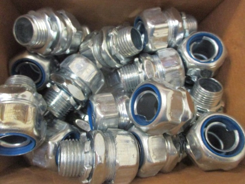 LOT OF 24 THOMAS & BETTS 5232 CONDUIT CONNECTOR 1/2" LIQUIDTIGHT *NEW IN BOX*