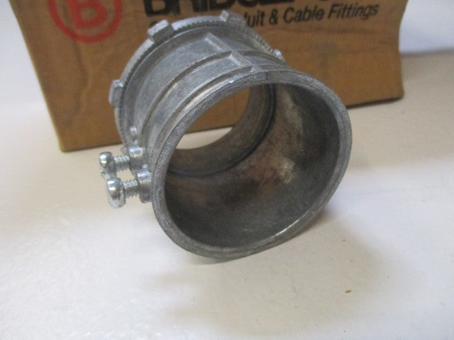 LOT OF 7 BRIDGEPORT 235-DC4 EMT CONNECTOR *NEW IN BOX*