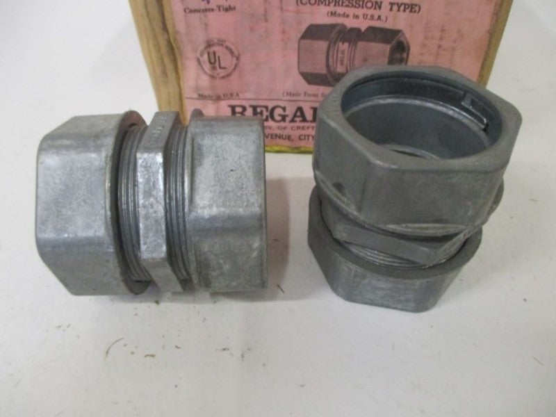 LOT OF 9 REGAL 615 EMT COUPLING COMPRESSION TYPE *NEW IN BOX*