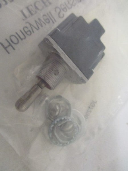 HONEYWELL 1TL1-5 TOGGLE SWITCH * NEW IN FACTORY BAG *