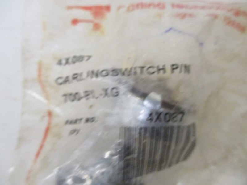 CARLING 700-PL-XG SWITCH * NEW IN FACTORY BAG *