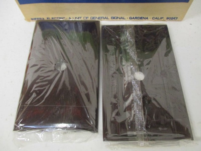LOT OF 20 SIERRA TP-11X TELEPHONE OUTLET WALL PLATES *NEW IN BOX*