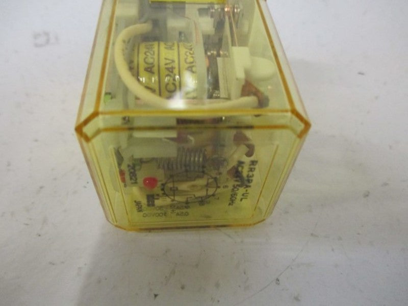 IDEC RR3PA-UL RELAY 24VAC * NEW NO BOX *